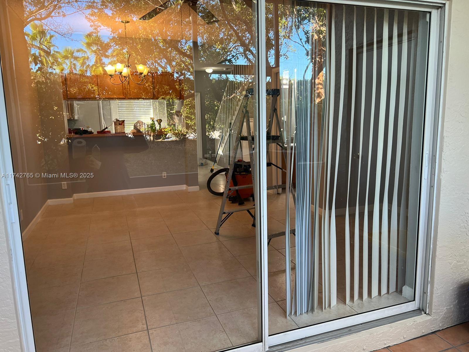 PALMBROOKE TOWNHOMES - Residential Lease