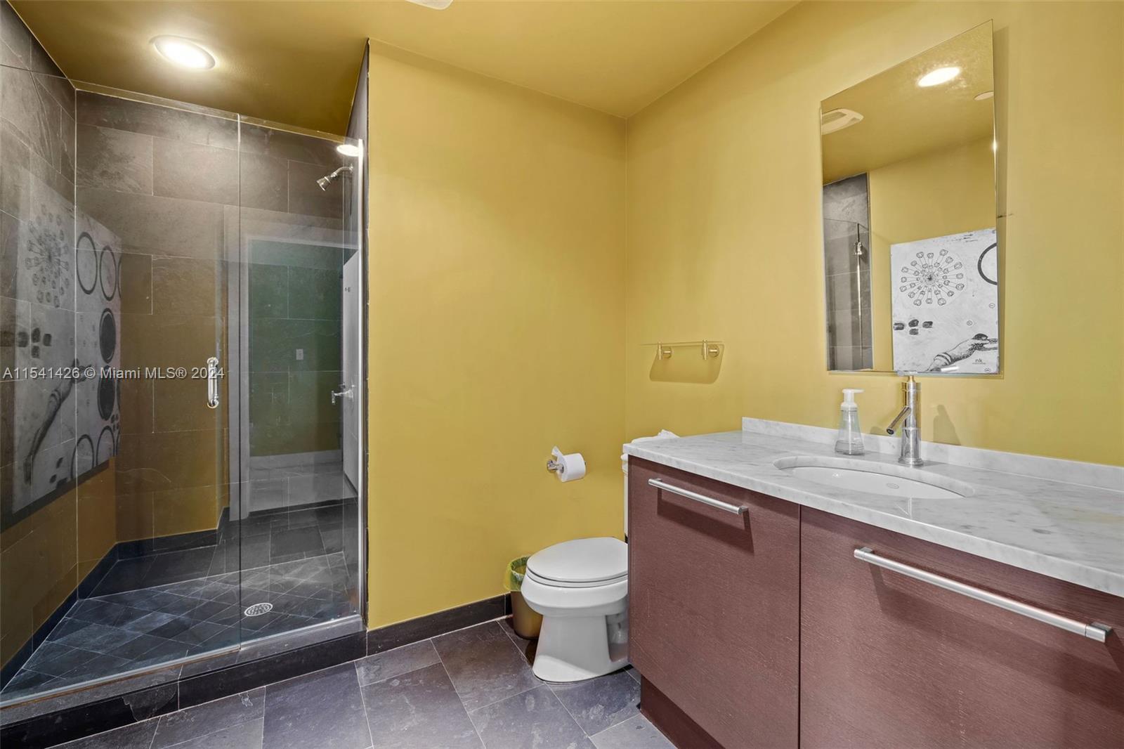 900 BISCAYNE BAY CONDO - Residential
