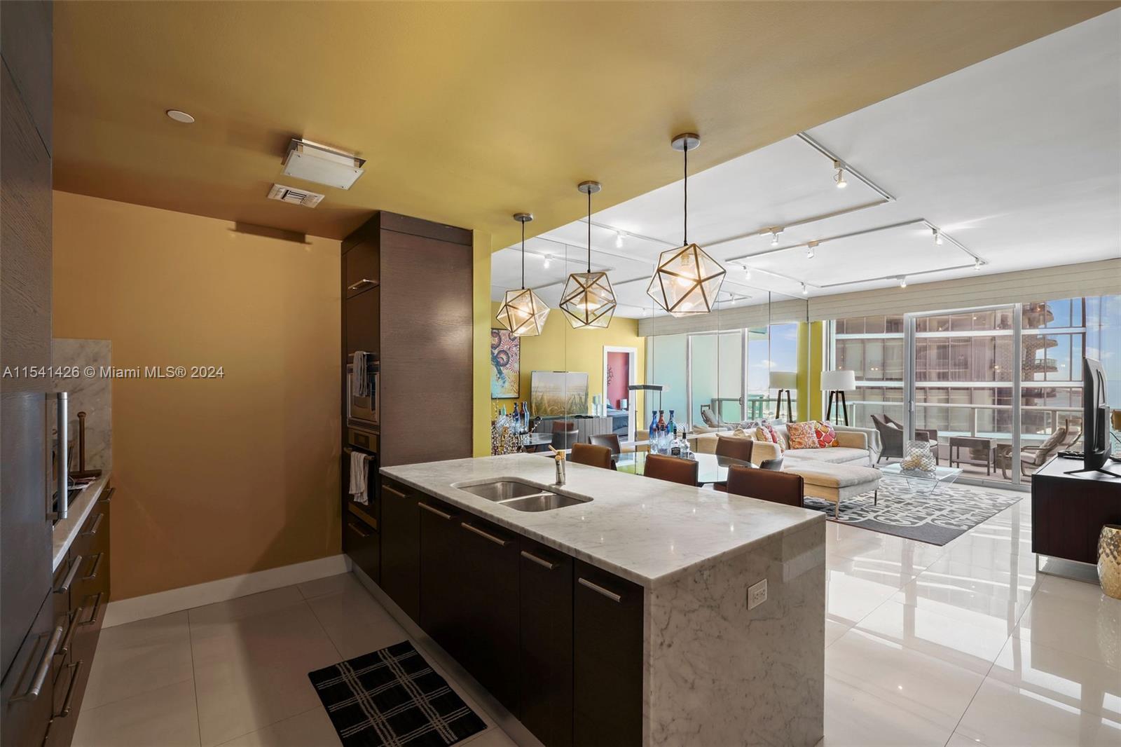 900 BISCAYNE BAY CONDO - Residential