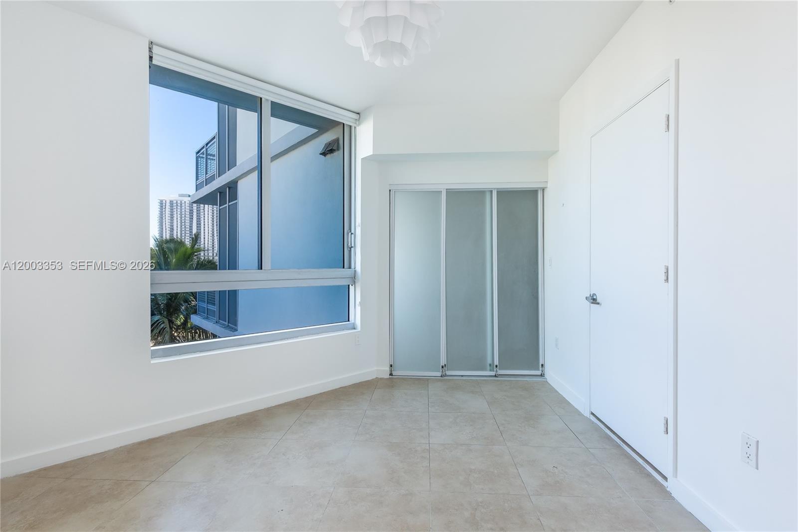 WIND CONDO - Residential Lease