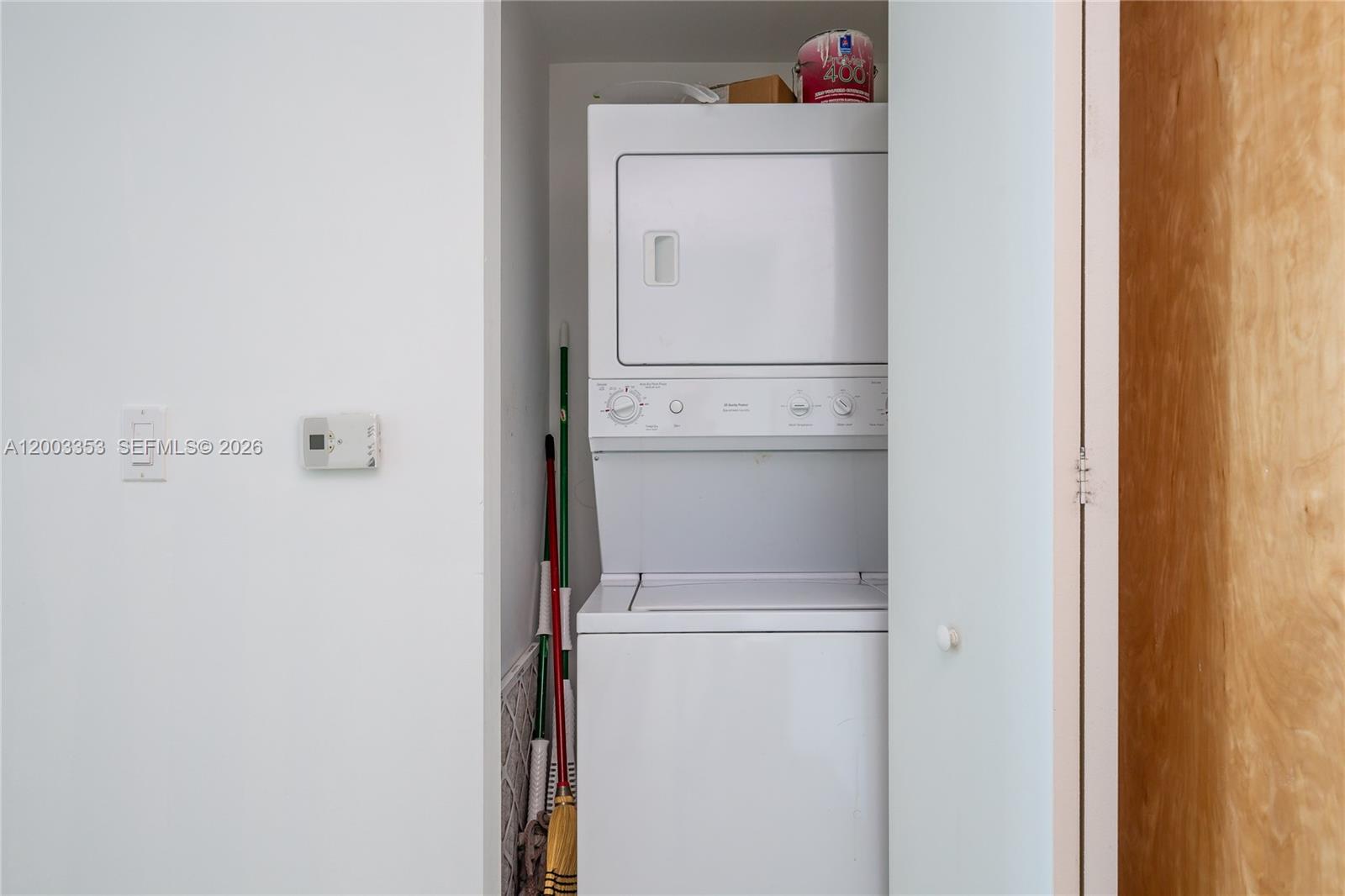 WIND CONDO - Residential Lease