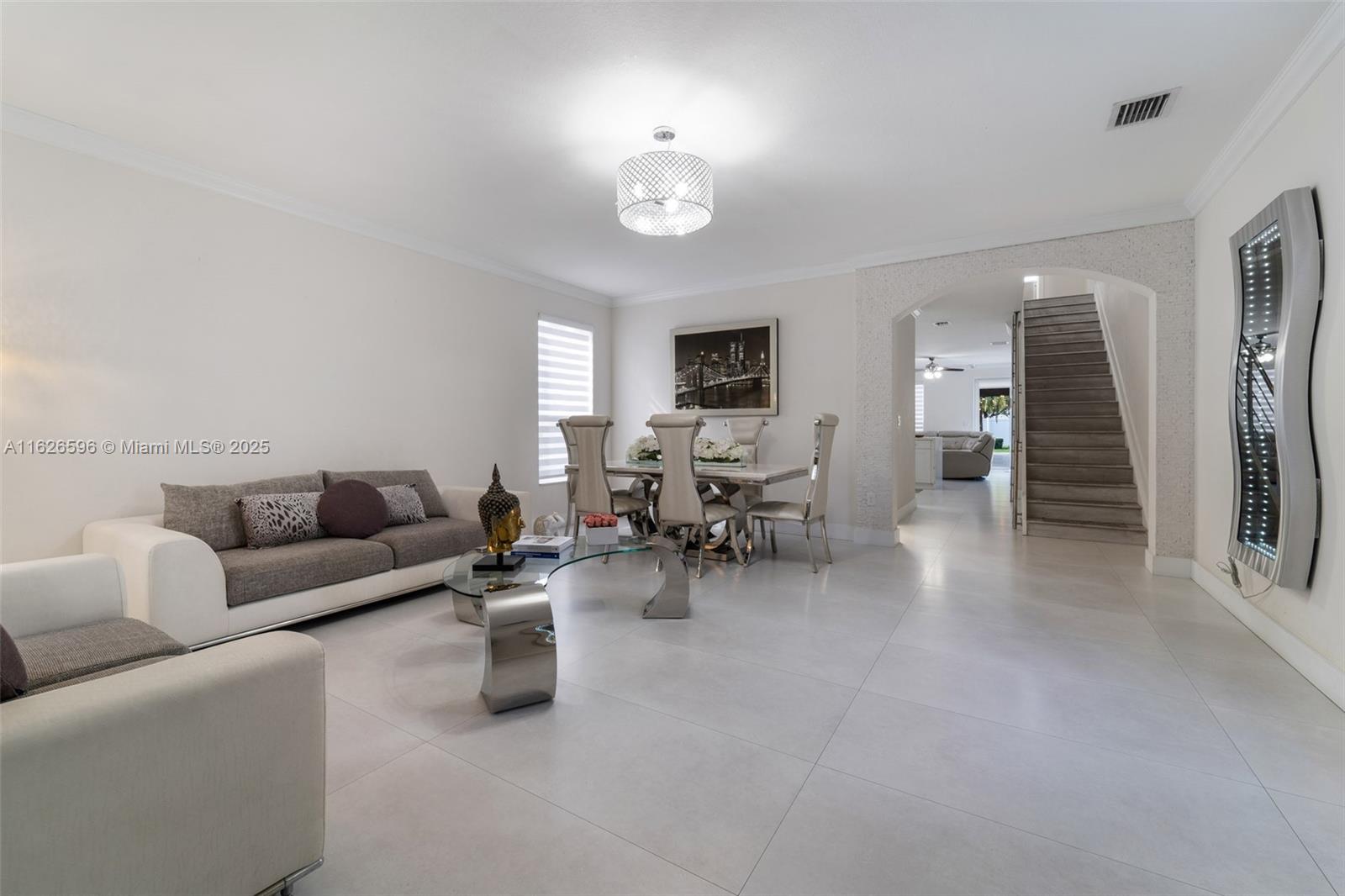 KENDALL COMMONS RESIDENTI - Residential