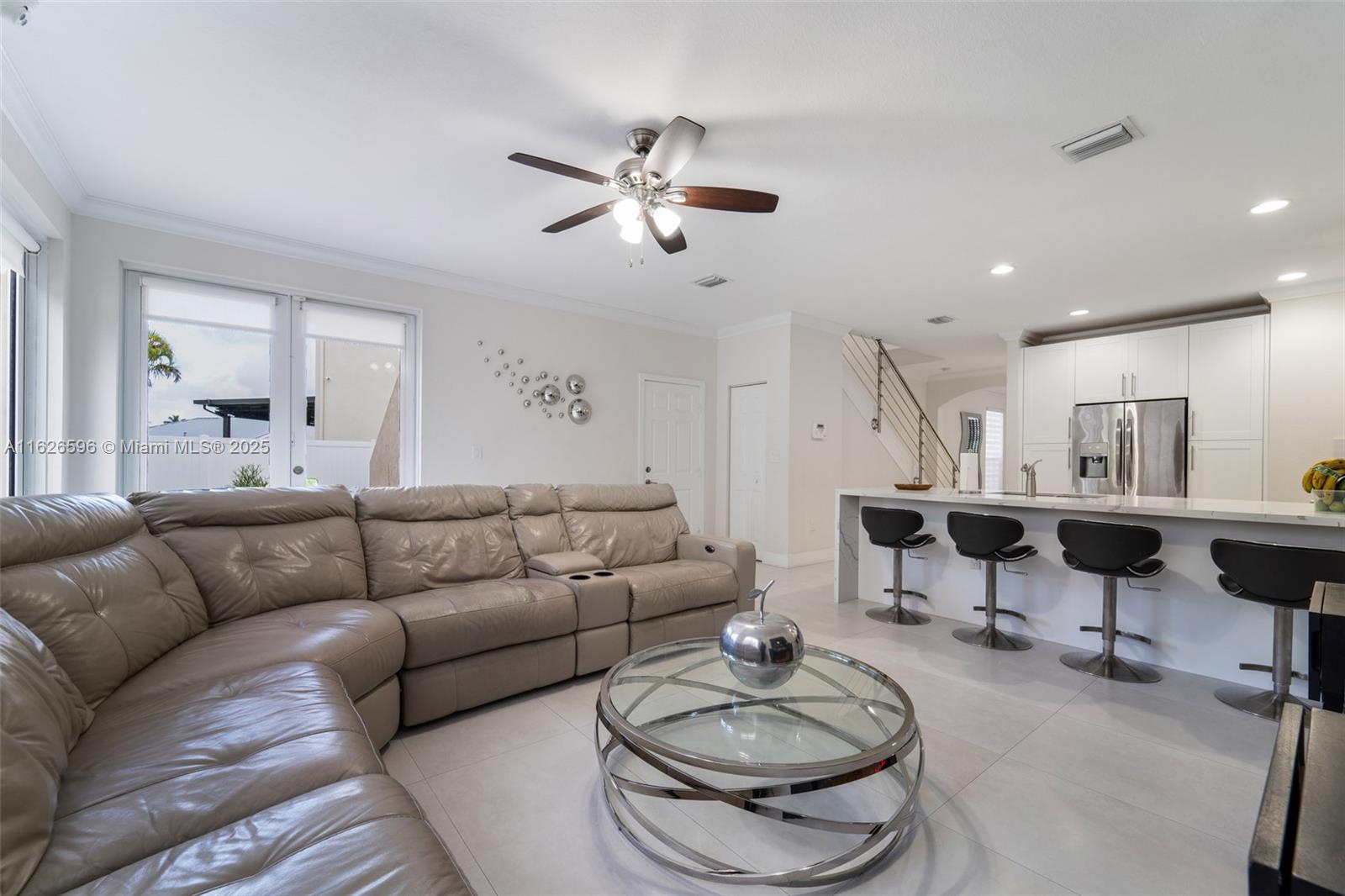 KENDALL COMMONS RESIDENTI - Residential