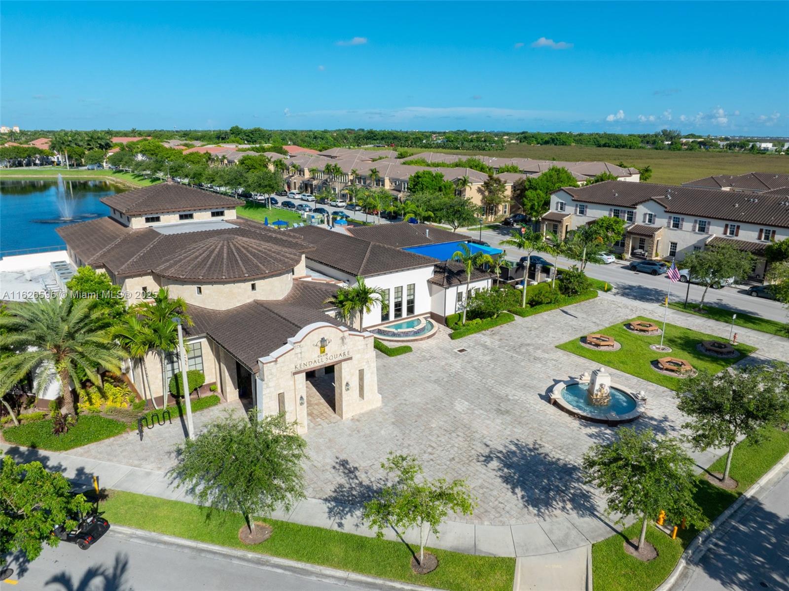 KENDALL COMMONS RESIDENTI - Residential