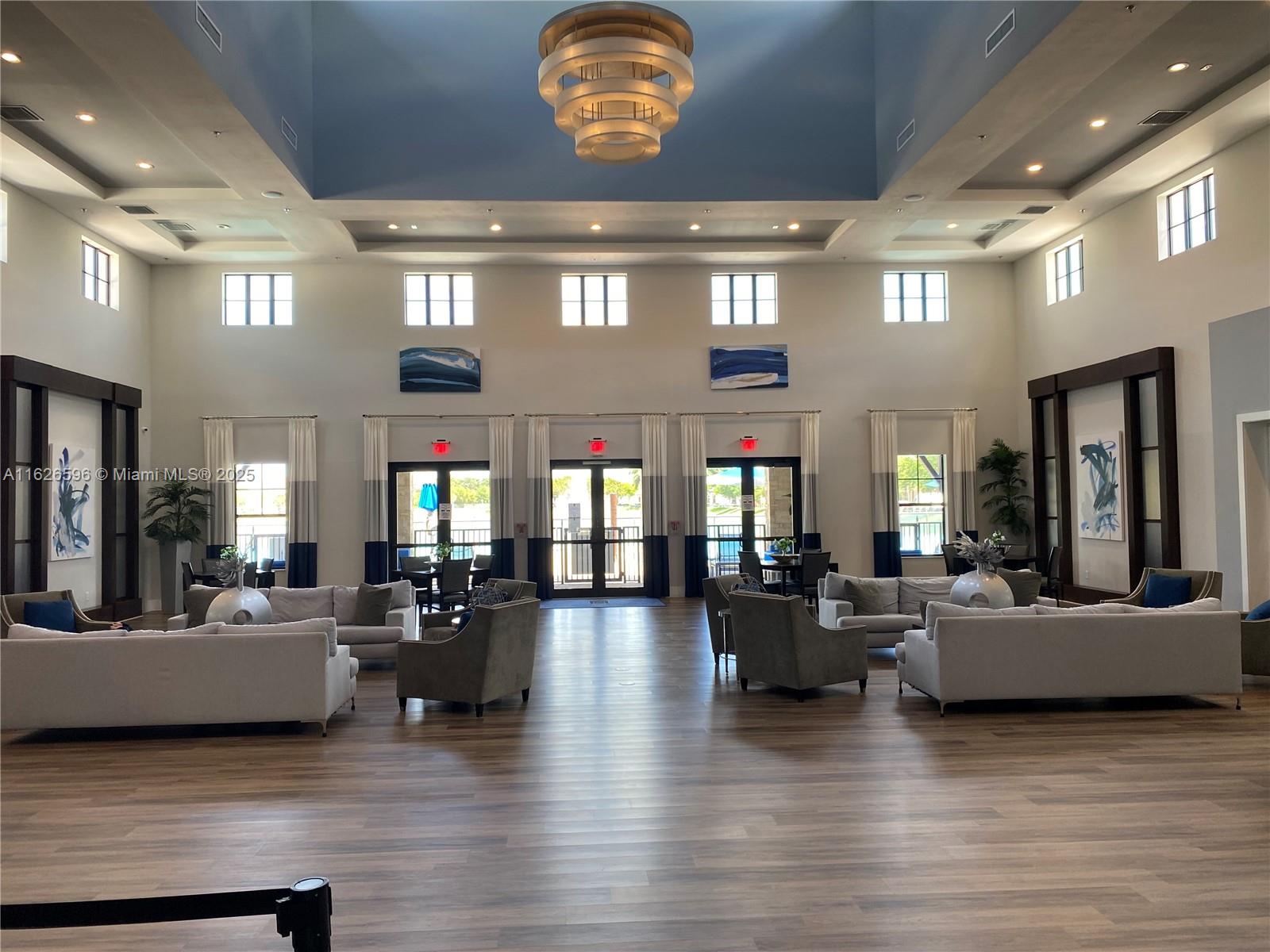 KENDALL COMMONS RESIDENTI - Residential