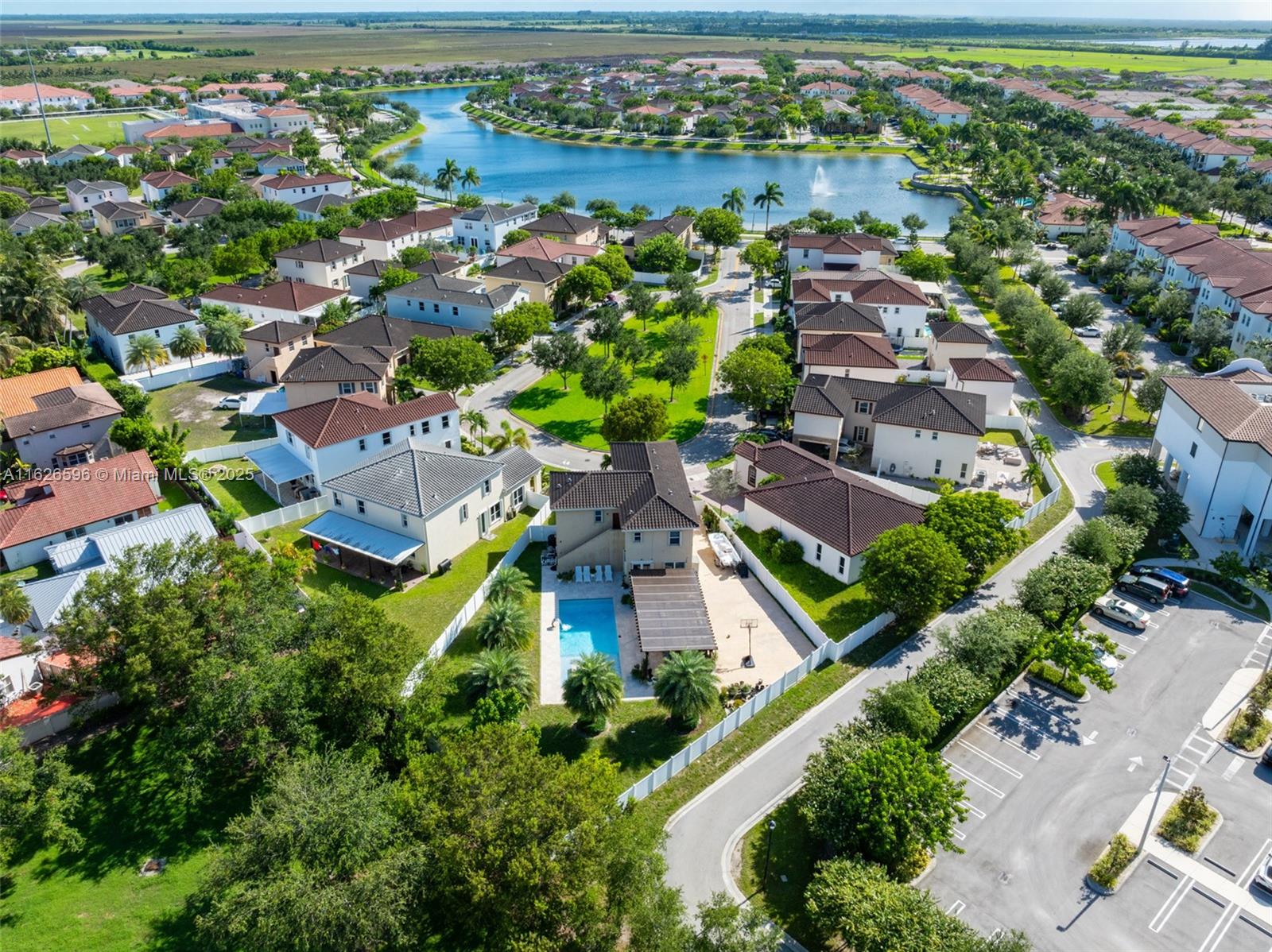 KENDALL COMMONS RESIDENTI - Residential