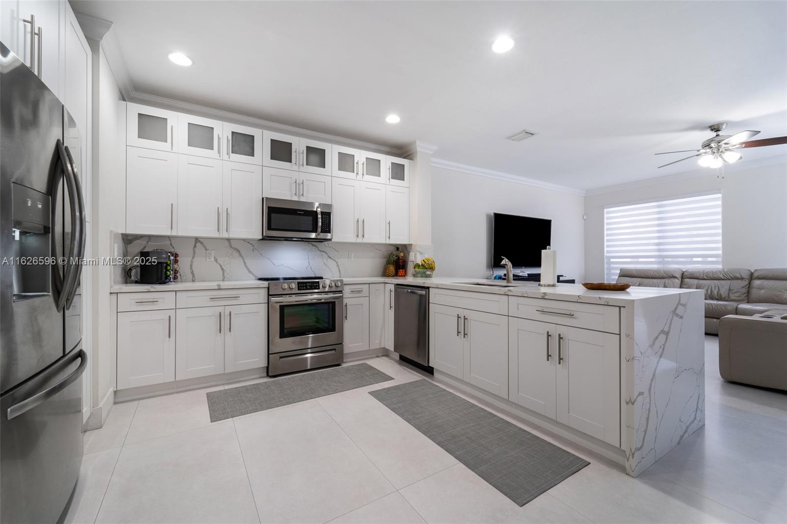 KENDALL COMMONS RESIDENTI - Residential
