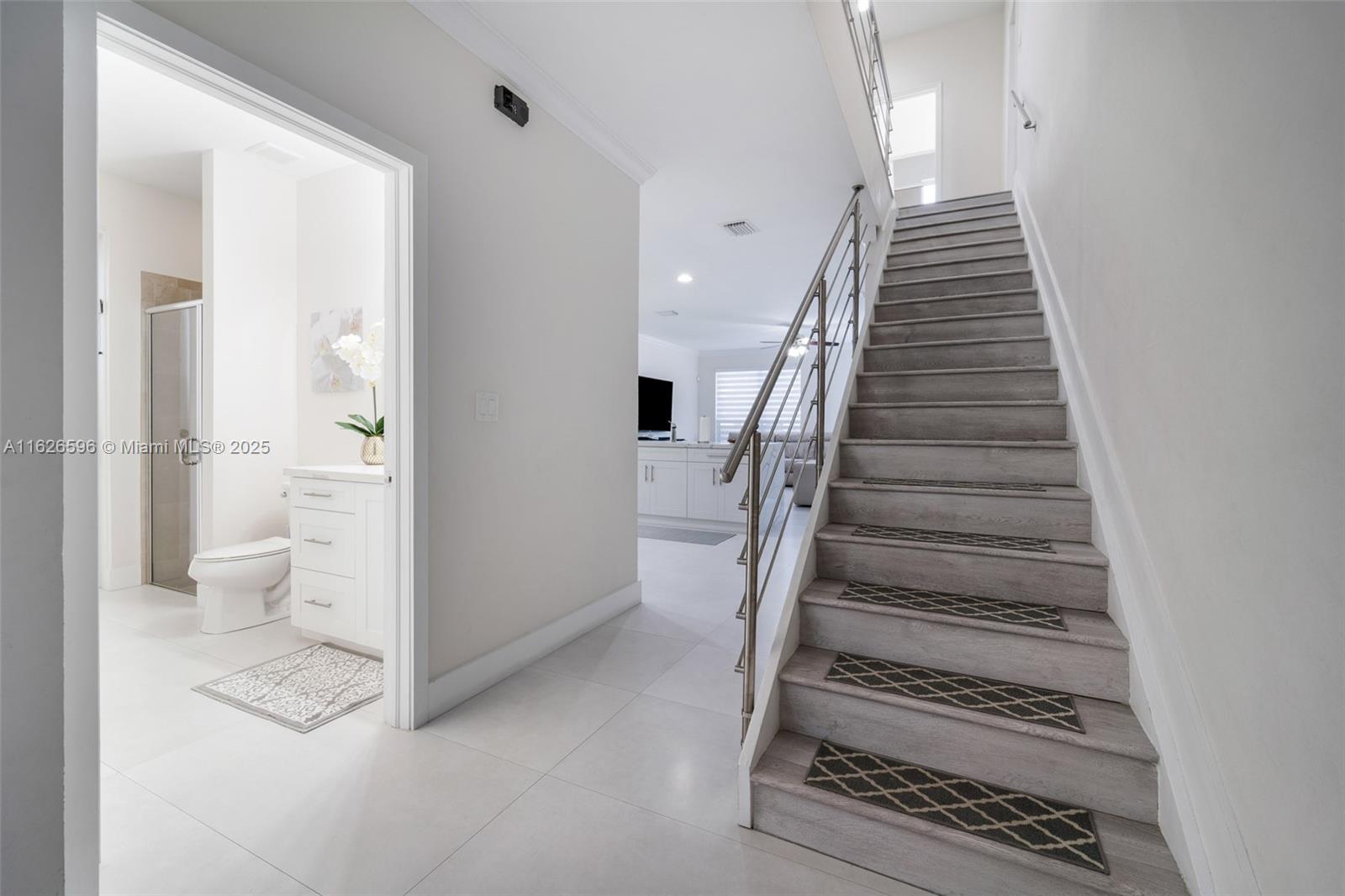 KENDALL COMMONS RESIDENTI - Residential