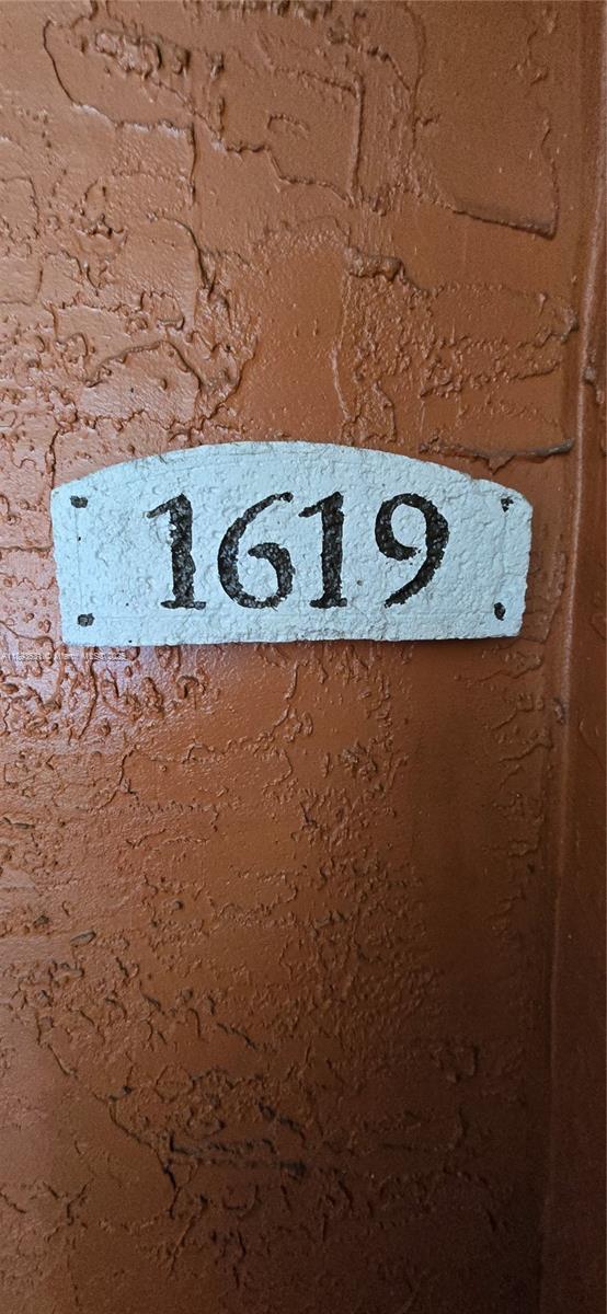 GRAND ISLES CONDO - Residential