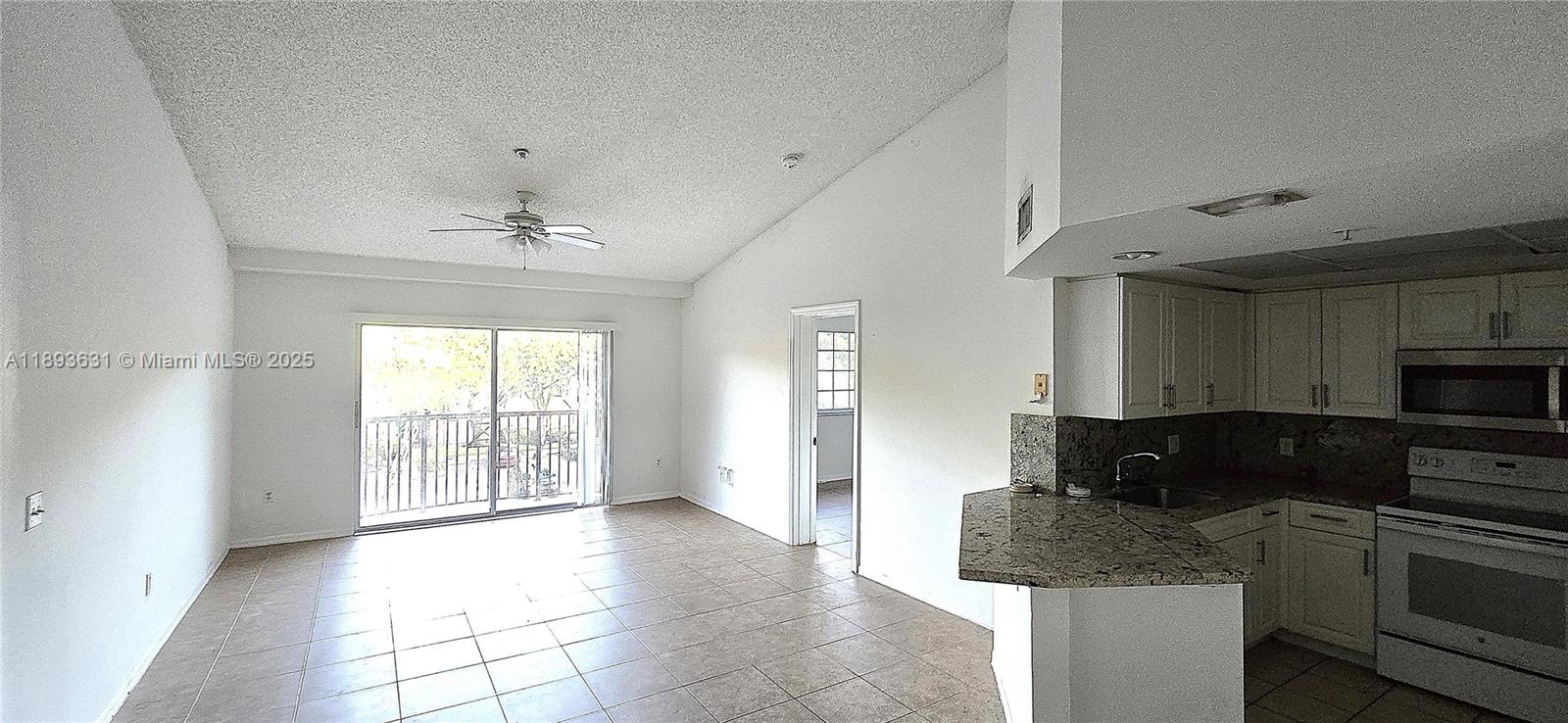 GRAND ISLES CONDO - Residential