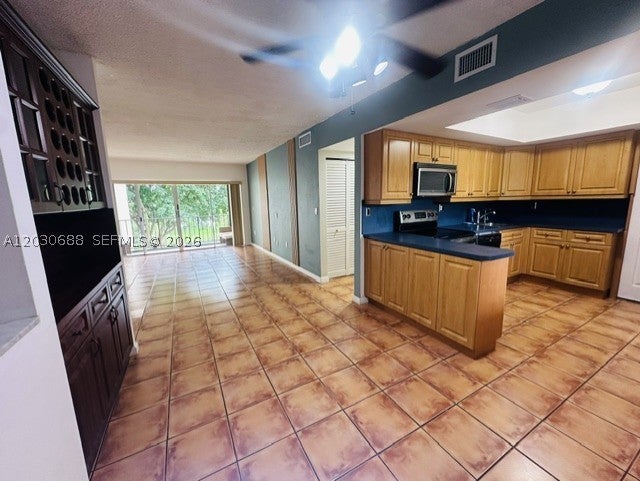 8775 Park Blvd 309
