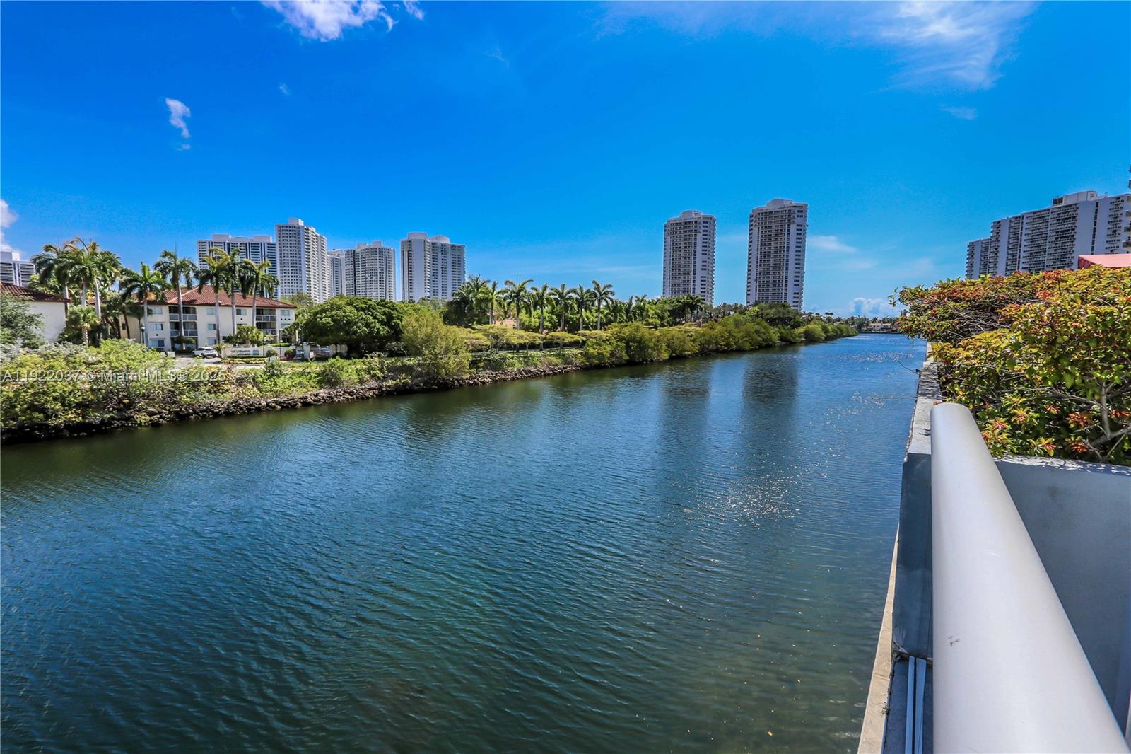 AVENTURA ELDORADO CONDO - Residential