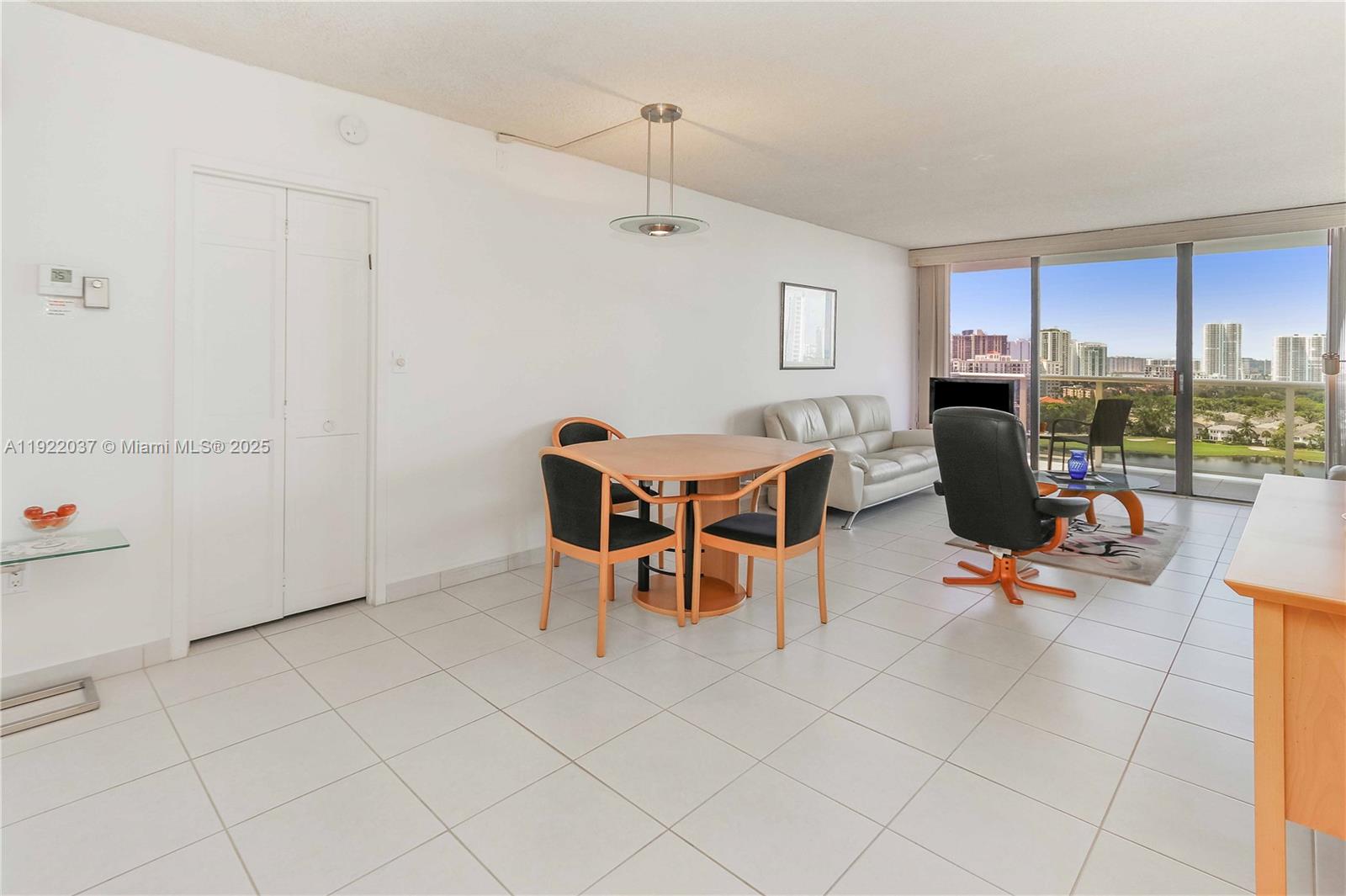 AVENTURA ELDORADO CONDO - Residential