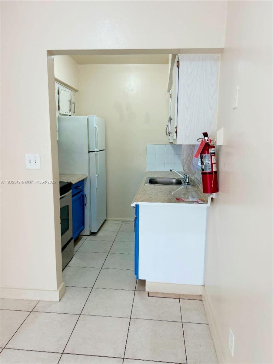 4011 NW 30th Ter 1