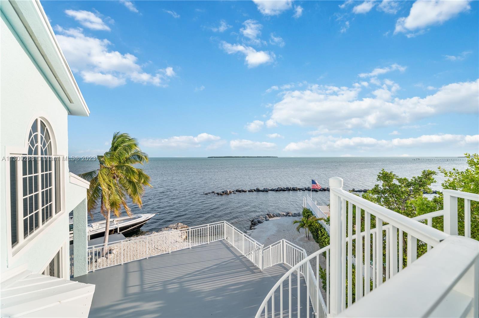 TAVERNIER OCEAN SHORES - Residential