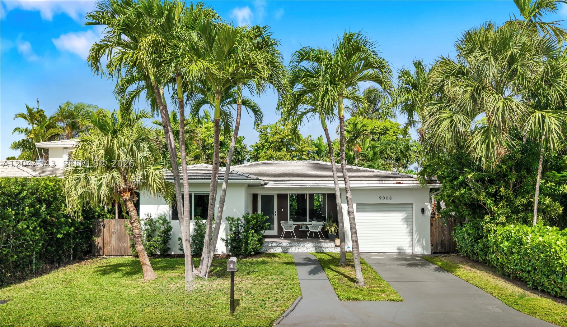 9008 Emerson Ave - Image 1