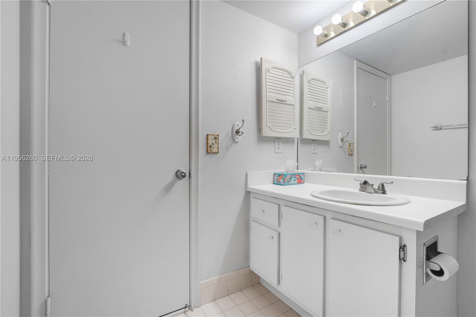 NEW HAMPTON AT CENTURY VI - Residential