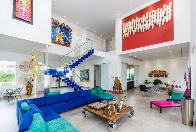 PALM BEACH POINT - Residential