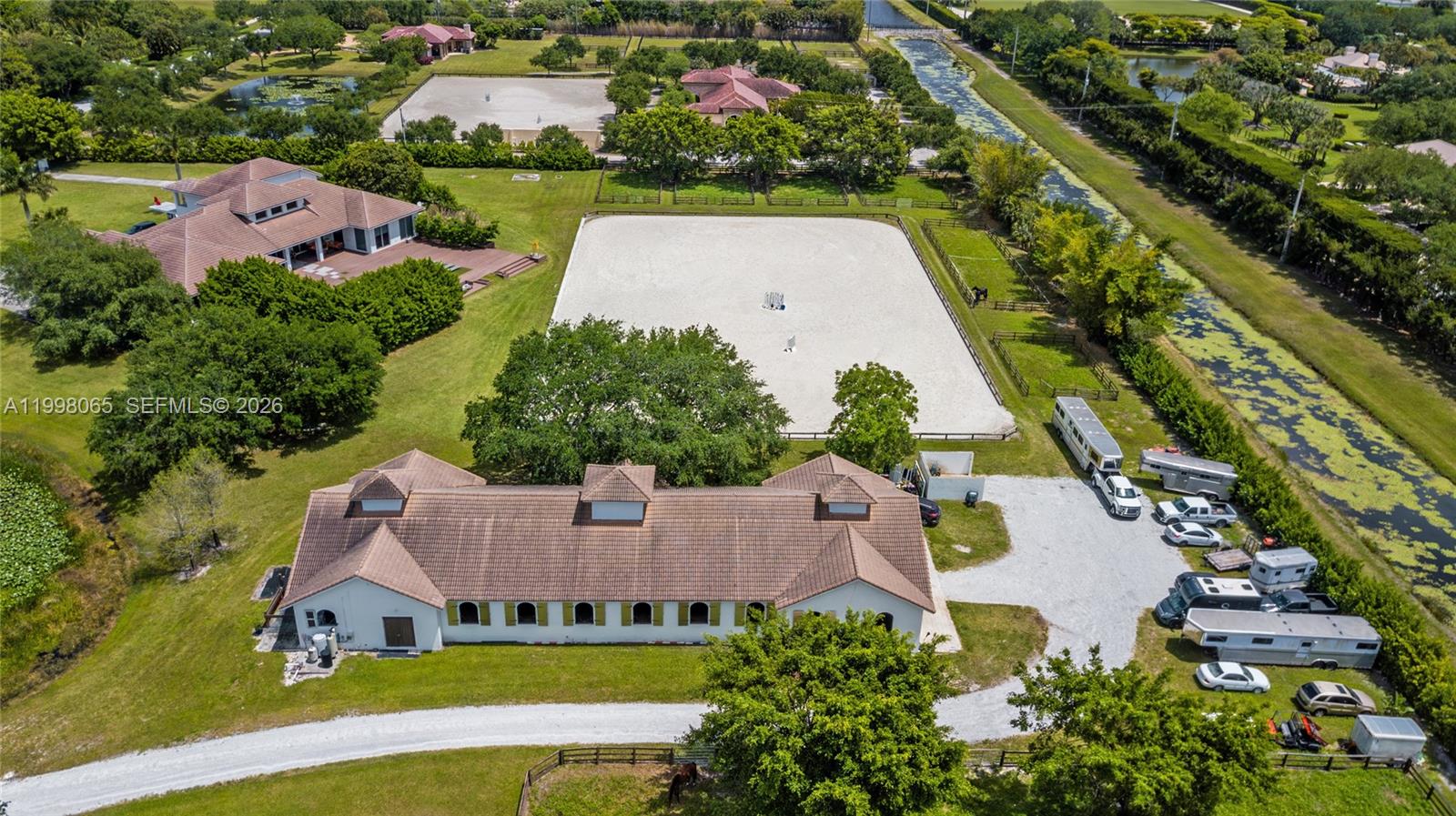 PALM BEACH POINT - Residential