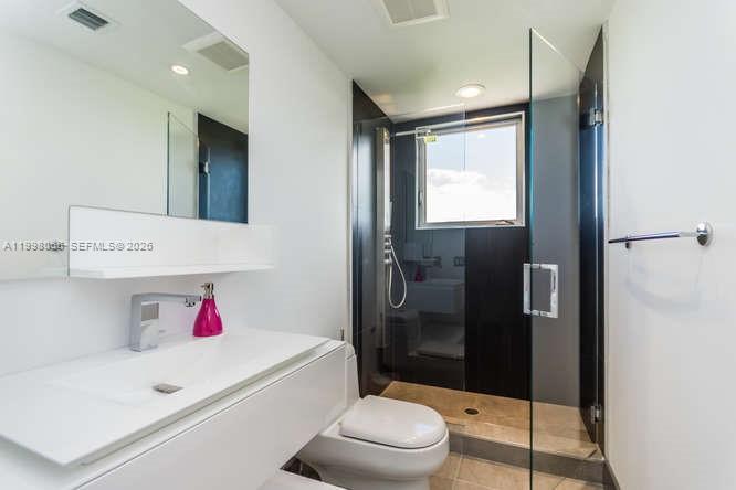 PALM BEACH POINT - Residential