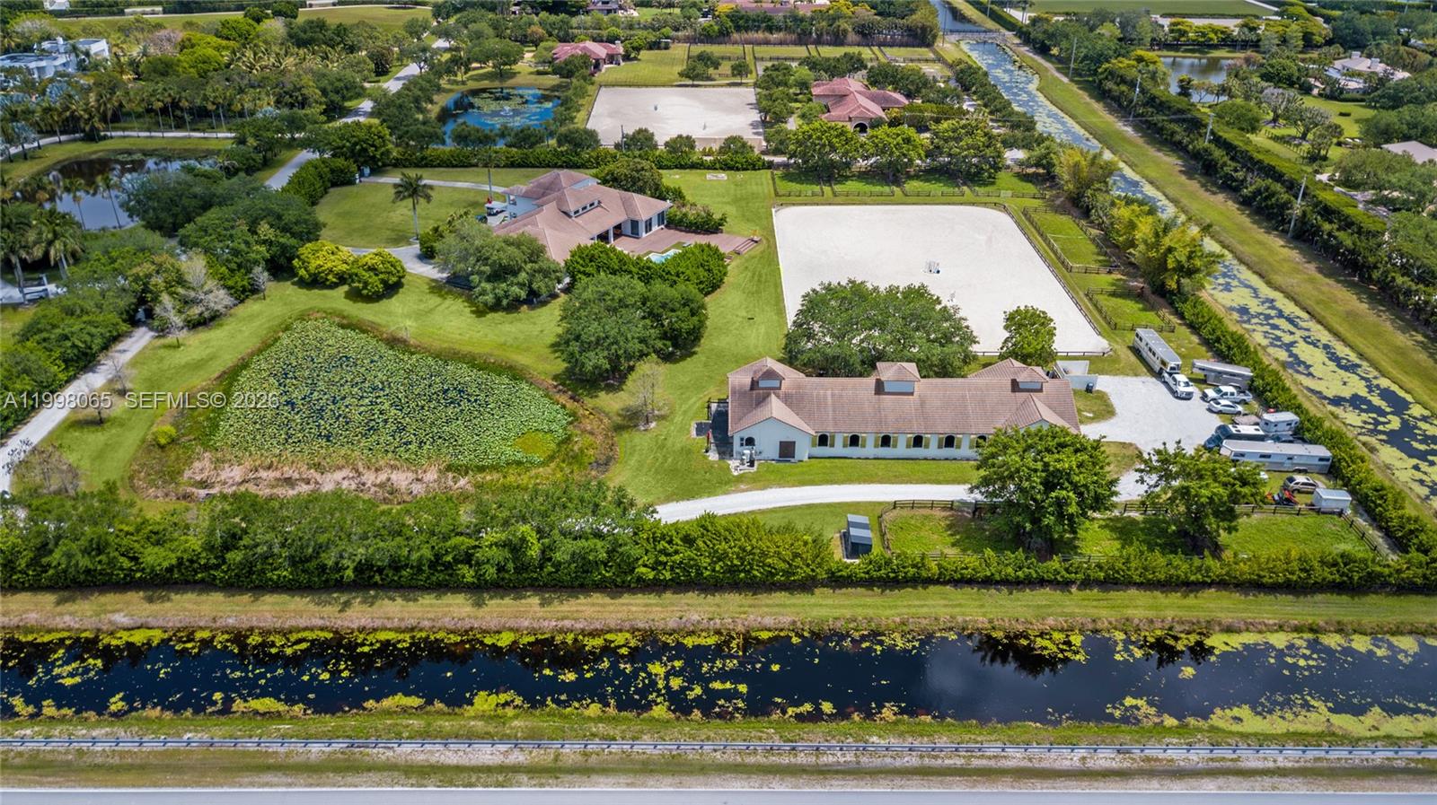 PALM BEACH POINT - Residential