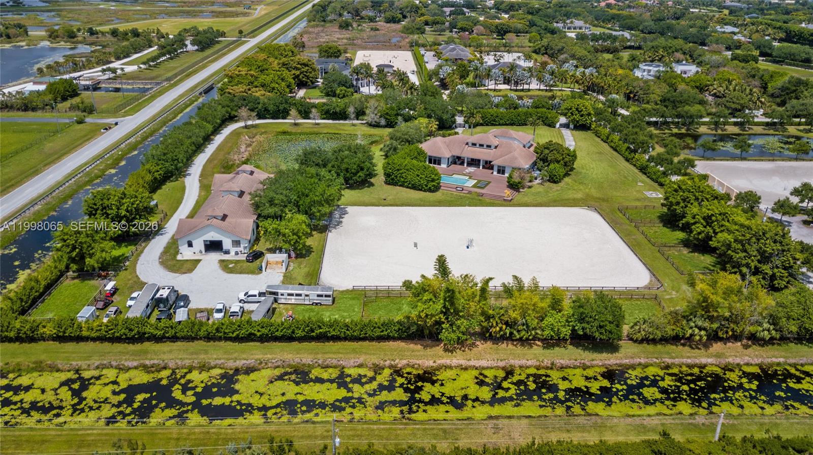 PALM BEACH POINT - Residential