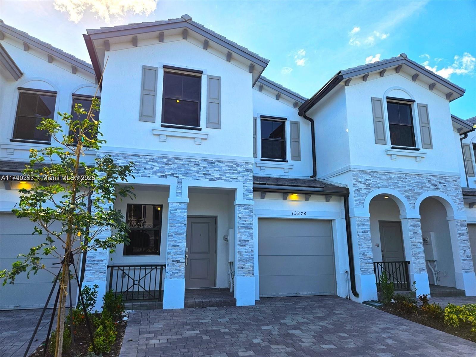 Property for Sale at Address Not Disclosed, Homestead, Miami-Dade County, Florida - Bedrooms: 3 
Bathrooms: 3  - $459,900