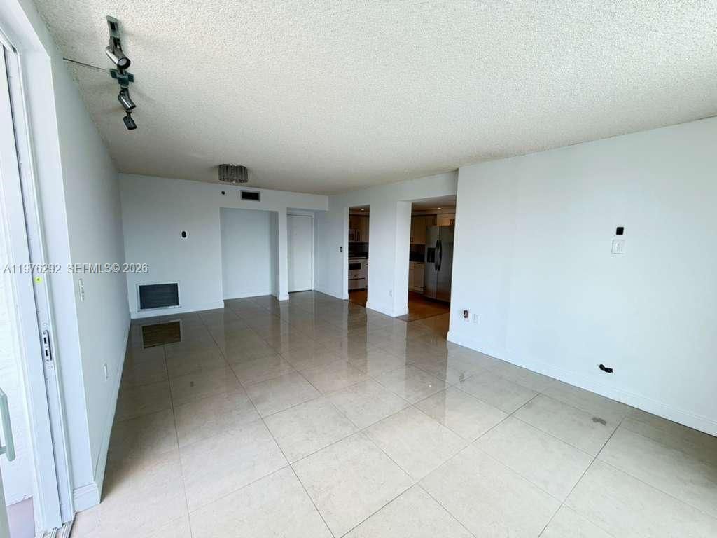 Photo of 919 Hillcrest Dr #314, Hollywood, FL 33021 (MLS # A11976292)