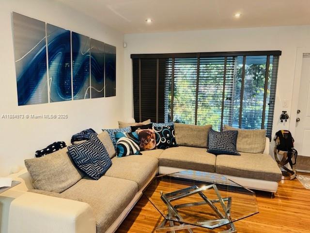 DAVIS HEIGHTS - Residential