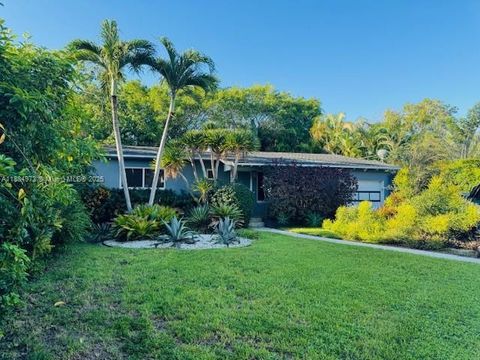 8501 E Dixie Hwy Miami FL 33138