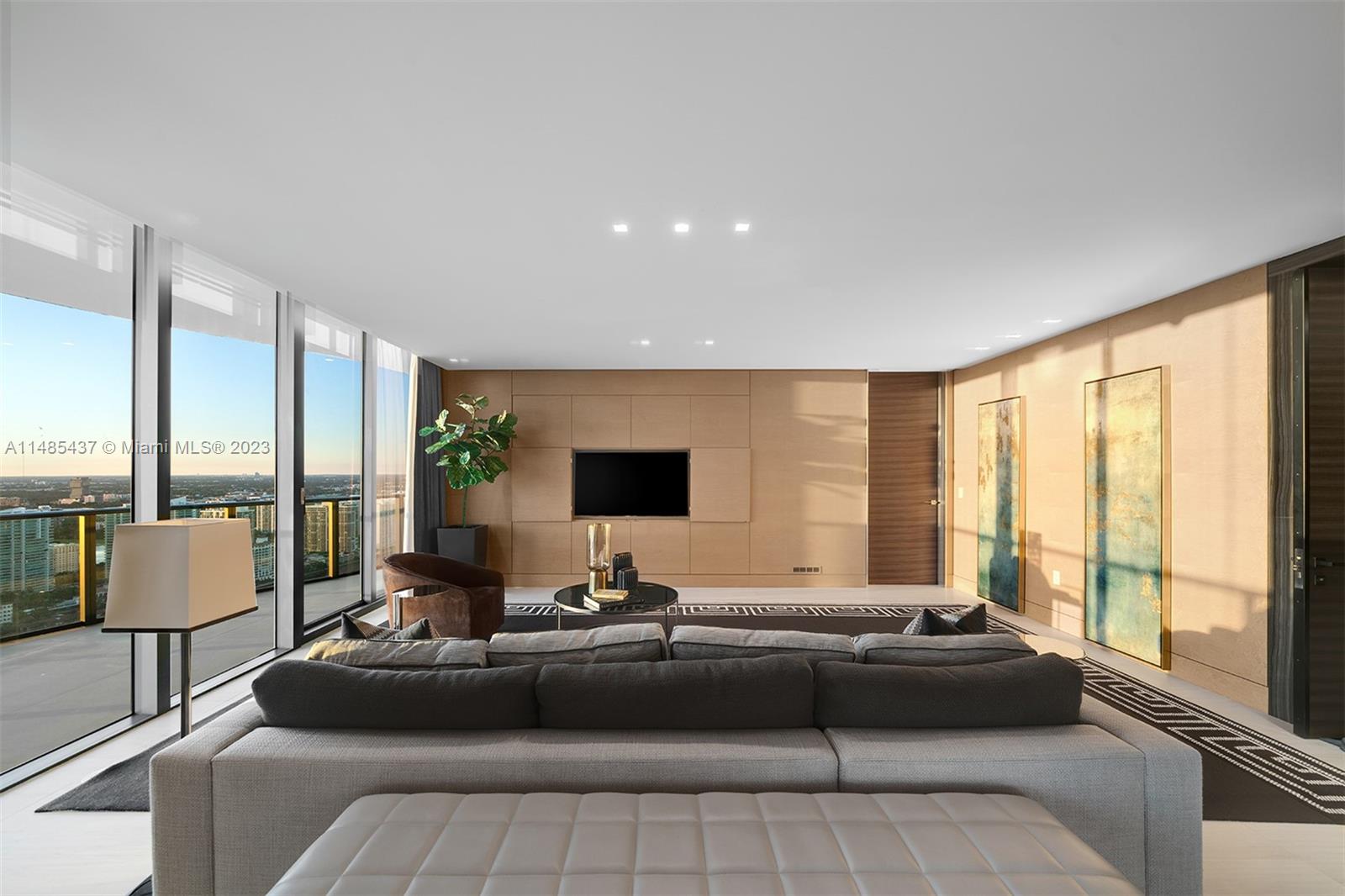 REGALIA CONDO - Residential
