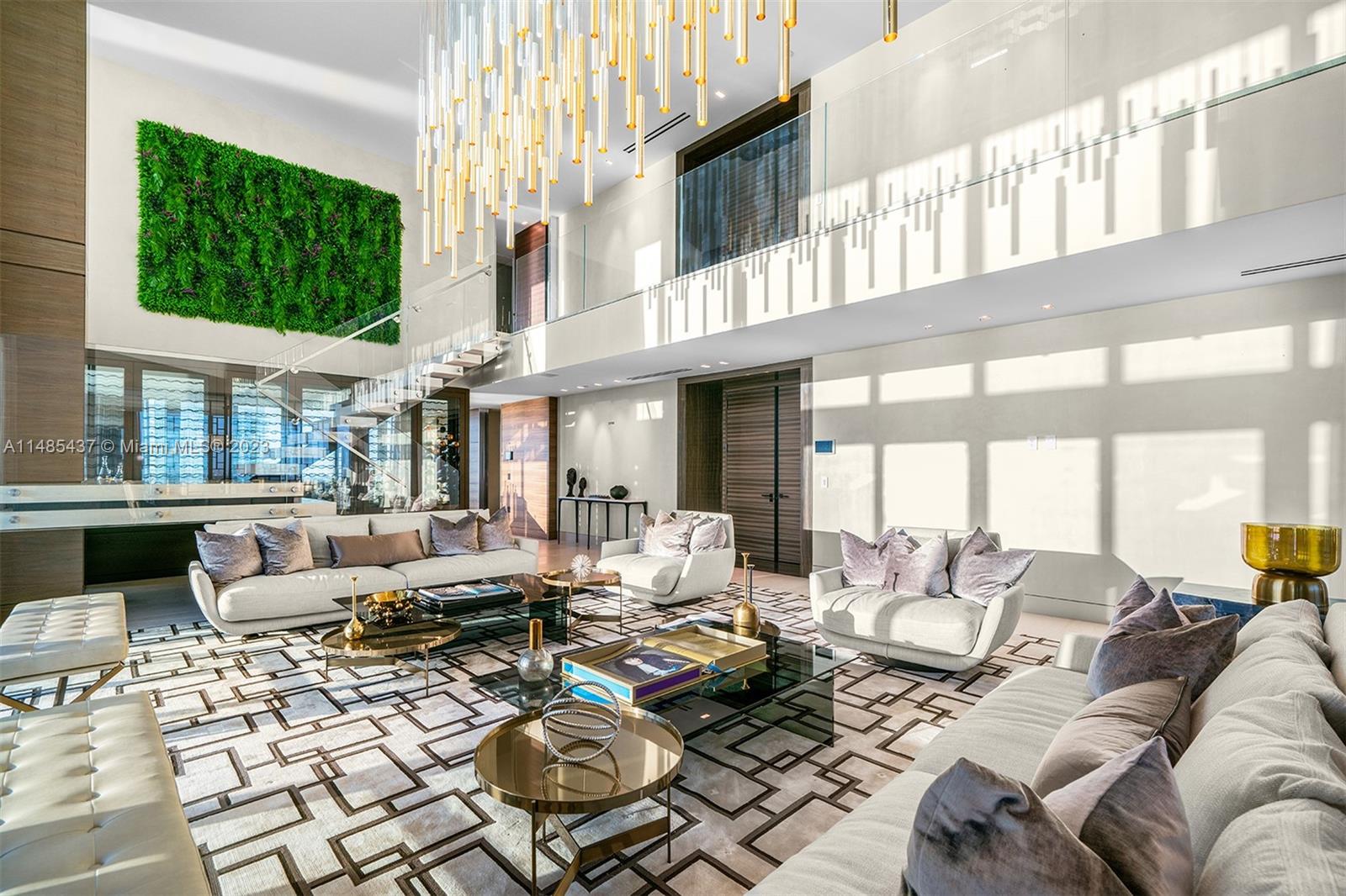 REGALIA CONDO - Residential