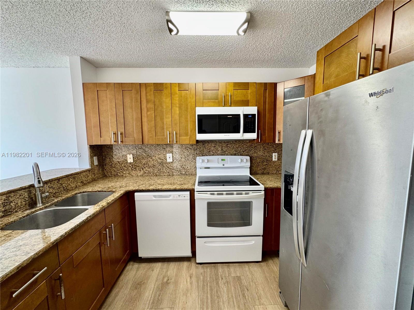 VISTA AL LAGO CONDO - Residential Lease