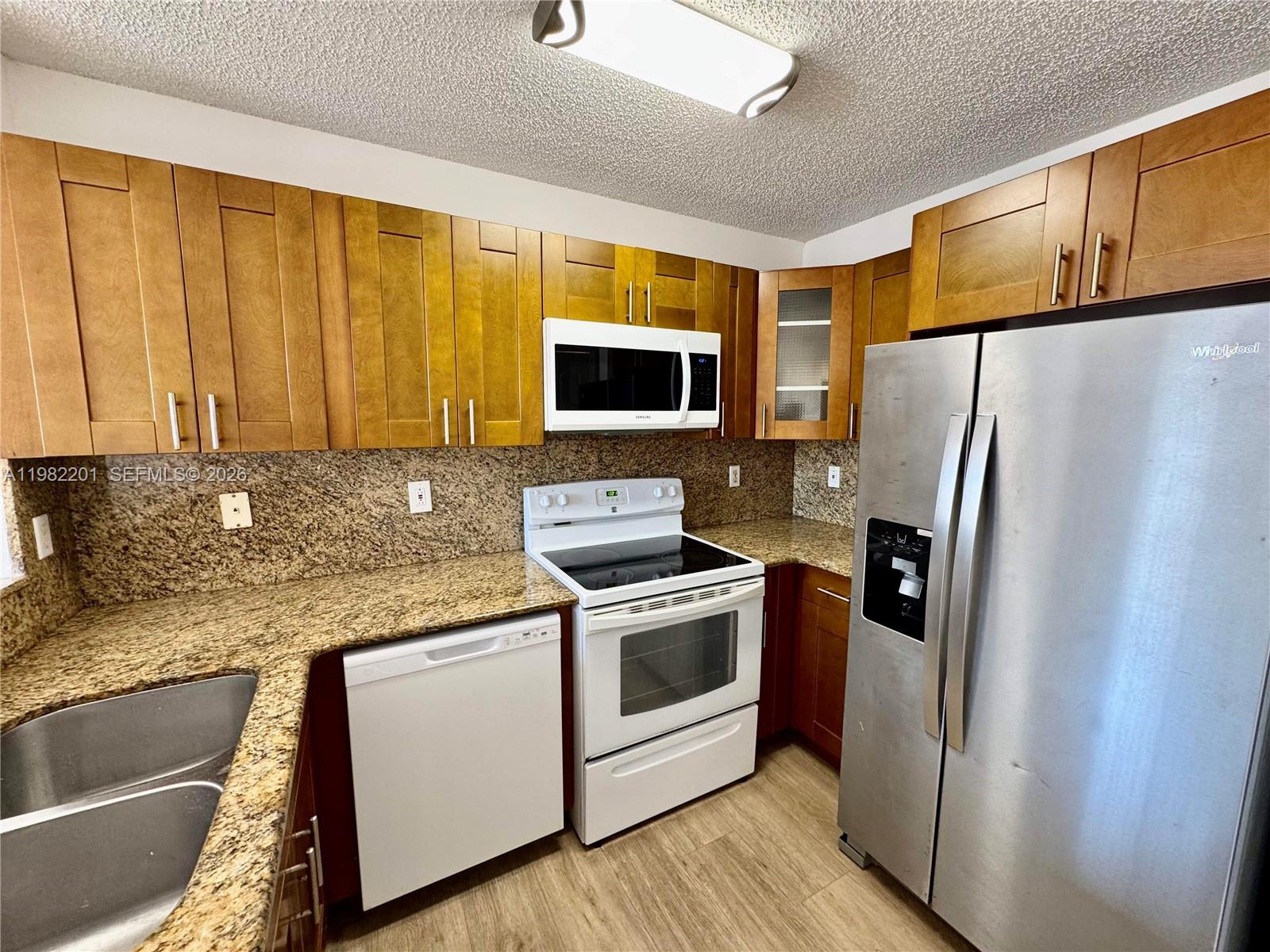 VISTA AL LAGO CONDO - Residential Lease