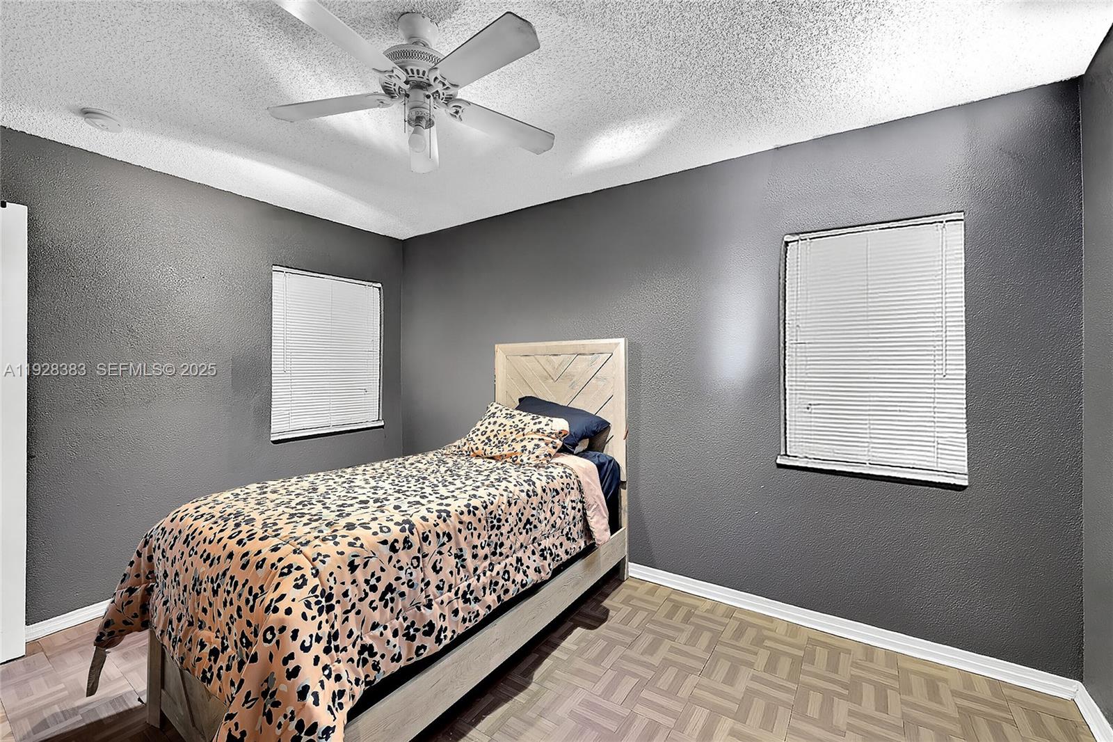 LINCOLN PARK CORR PLAT - Residential