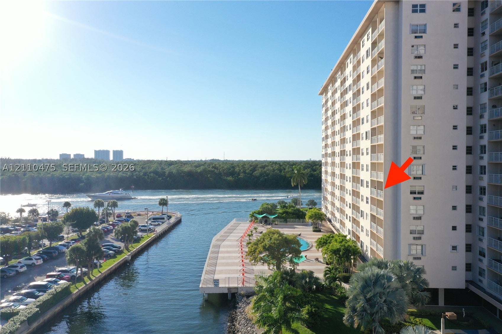 400 Kings Point Dr 601