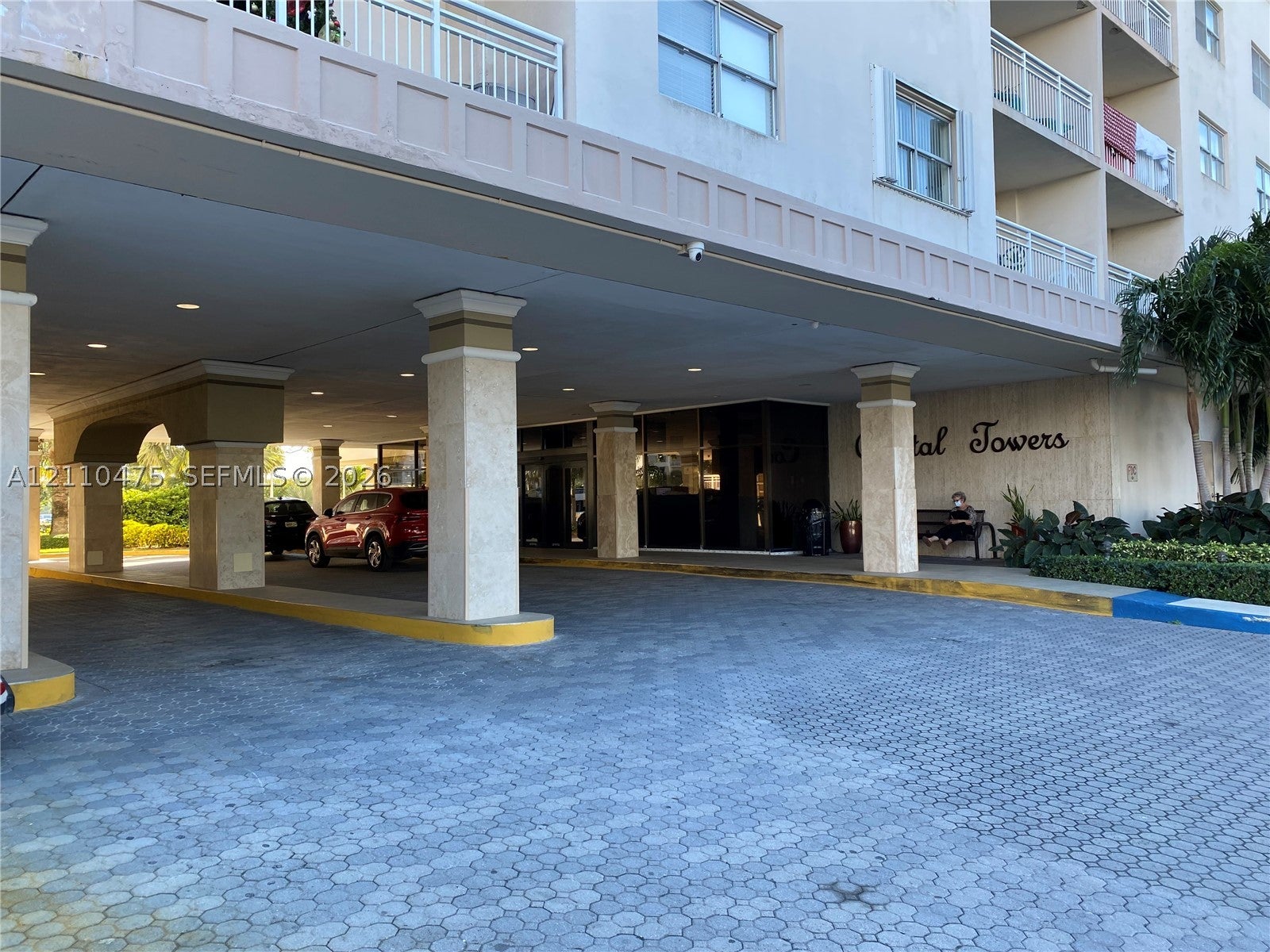400 Kings Point Dr 601