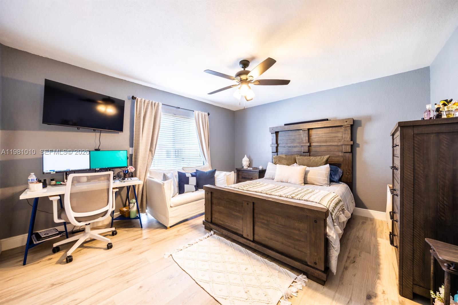 VILLAS CANARIAS CONDO - Residential