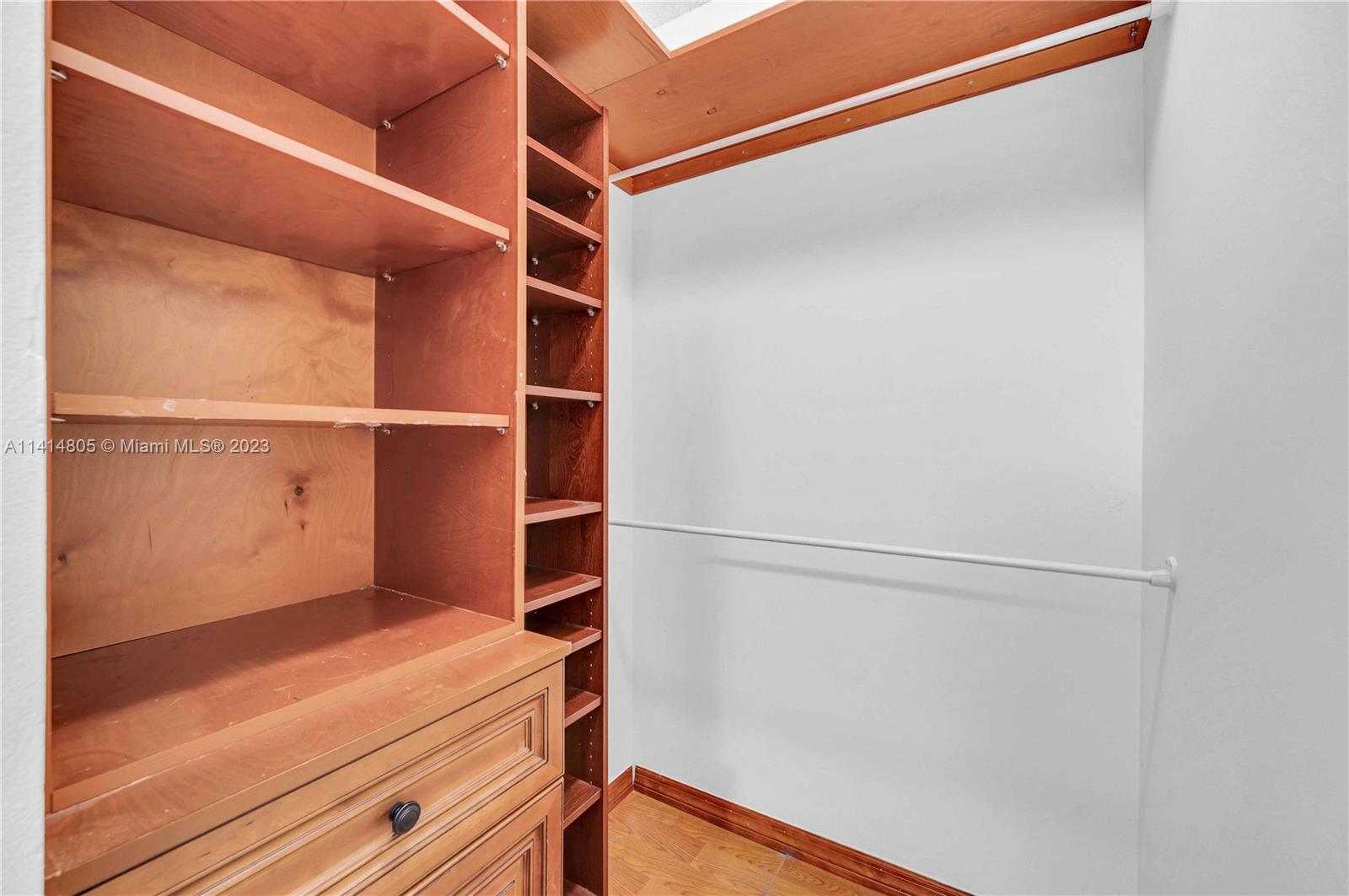 2800 ISL BLVD WILLIAMS IS - Residential Lease