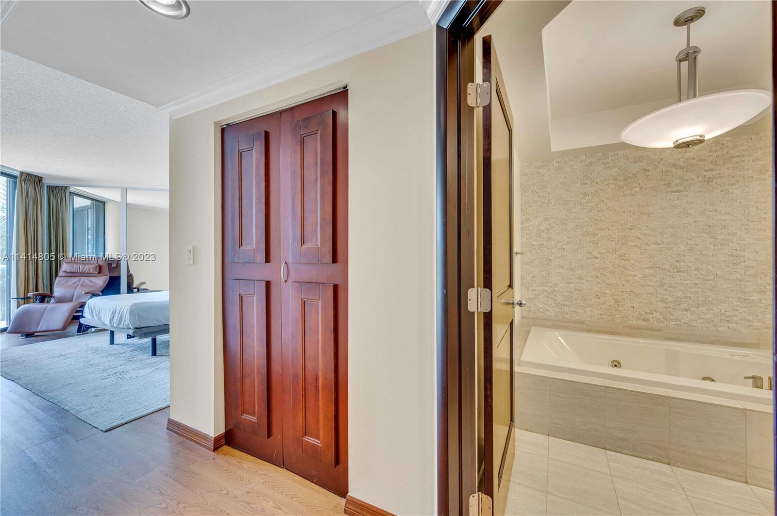 2800 ISL BLVD WILLIAMS IS - Residential Lease