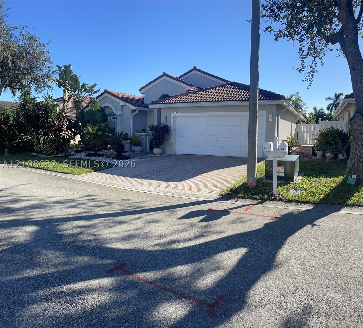 5032 SW 34th Ter