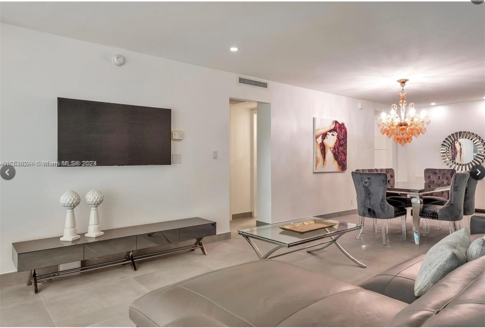 SIAN OCEAN RESIDENCES CON - Residential Lease