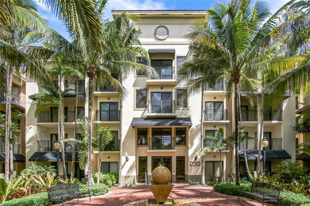 Photo of 4907 Midtown Ln #1313, Palm Beach Gardens, FL 33418 (MLS # A11500595)