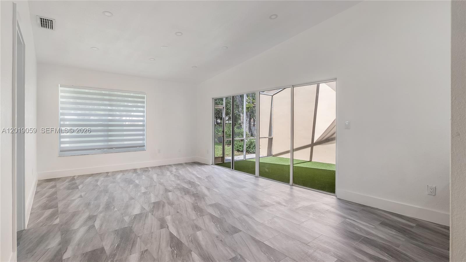 MEADOWS OF MIRAMAR PHASE - Residential
