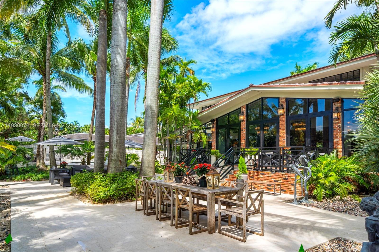 BELLE MEADE ISLAND - Residential