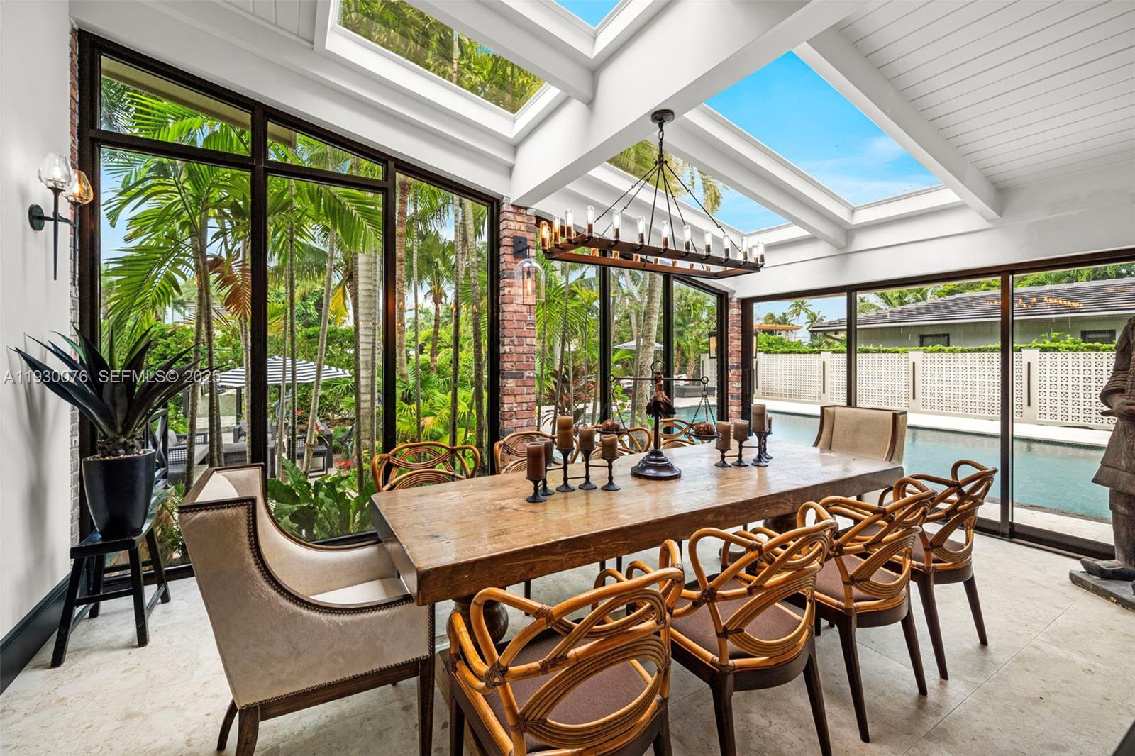 BELLE MEADE ISLAND - Residential