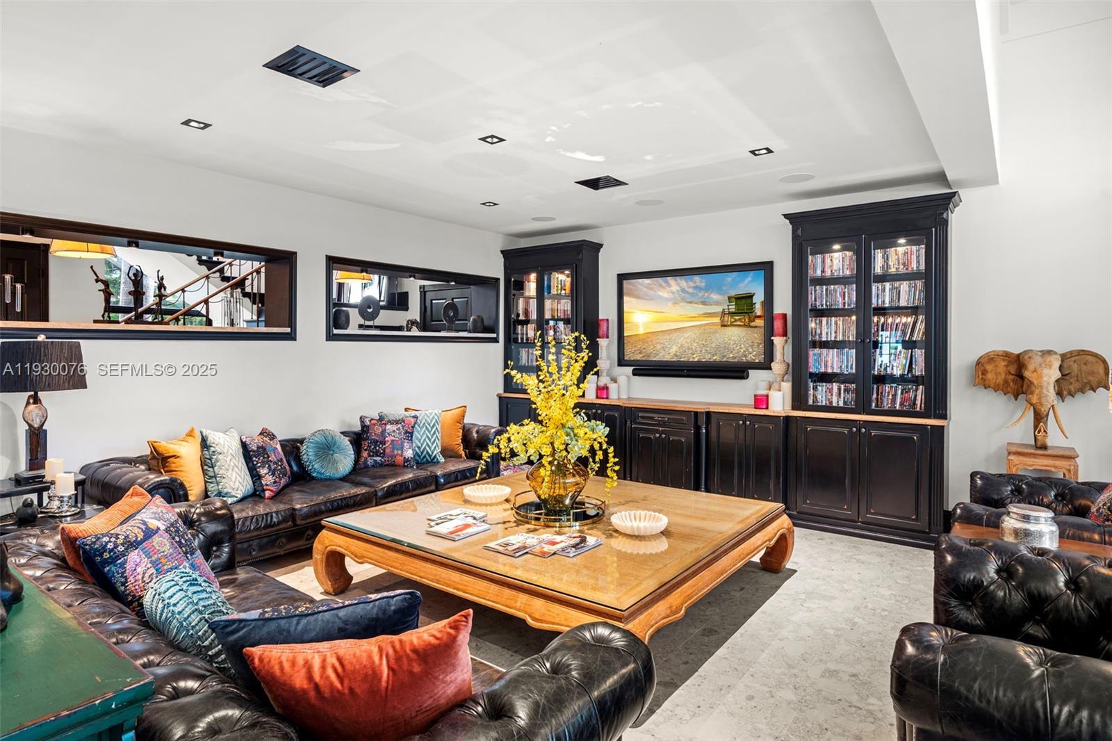 BELLE MEADE ISLAND - Residential