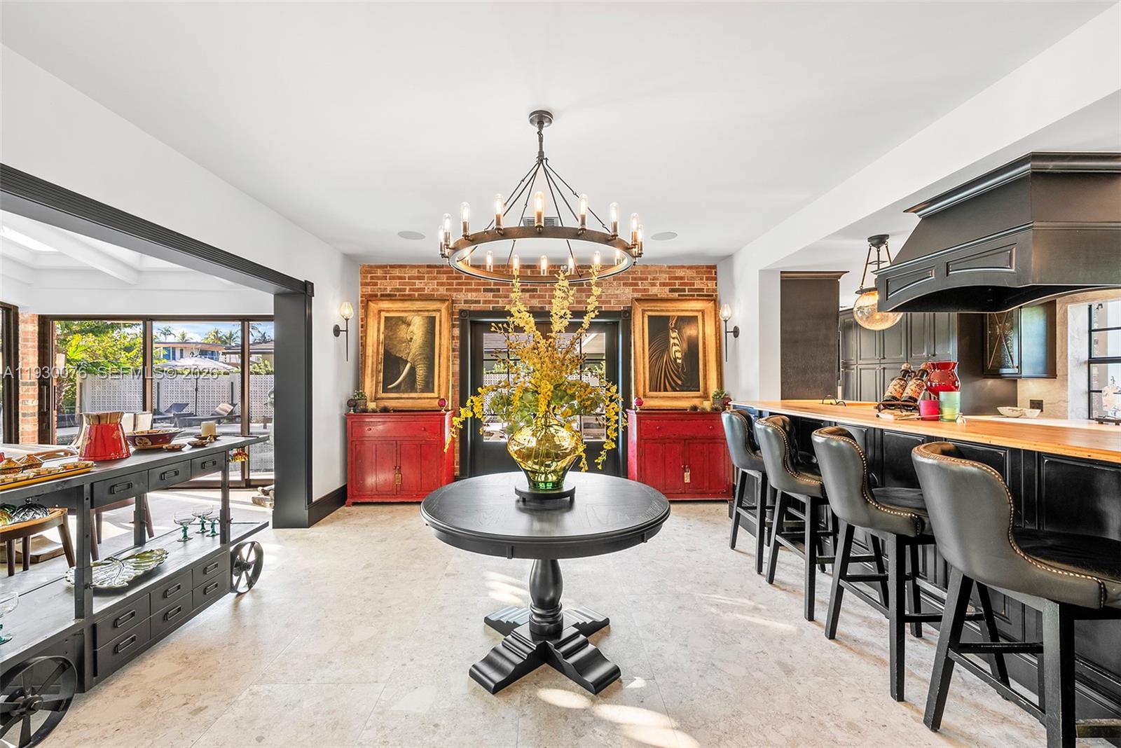 BELLE MEADE ISLAND - Residential