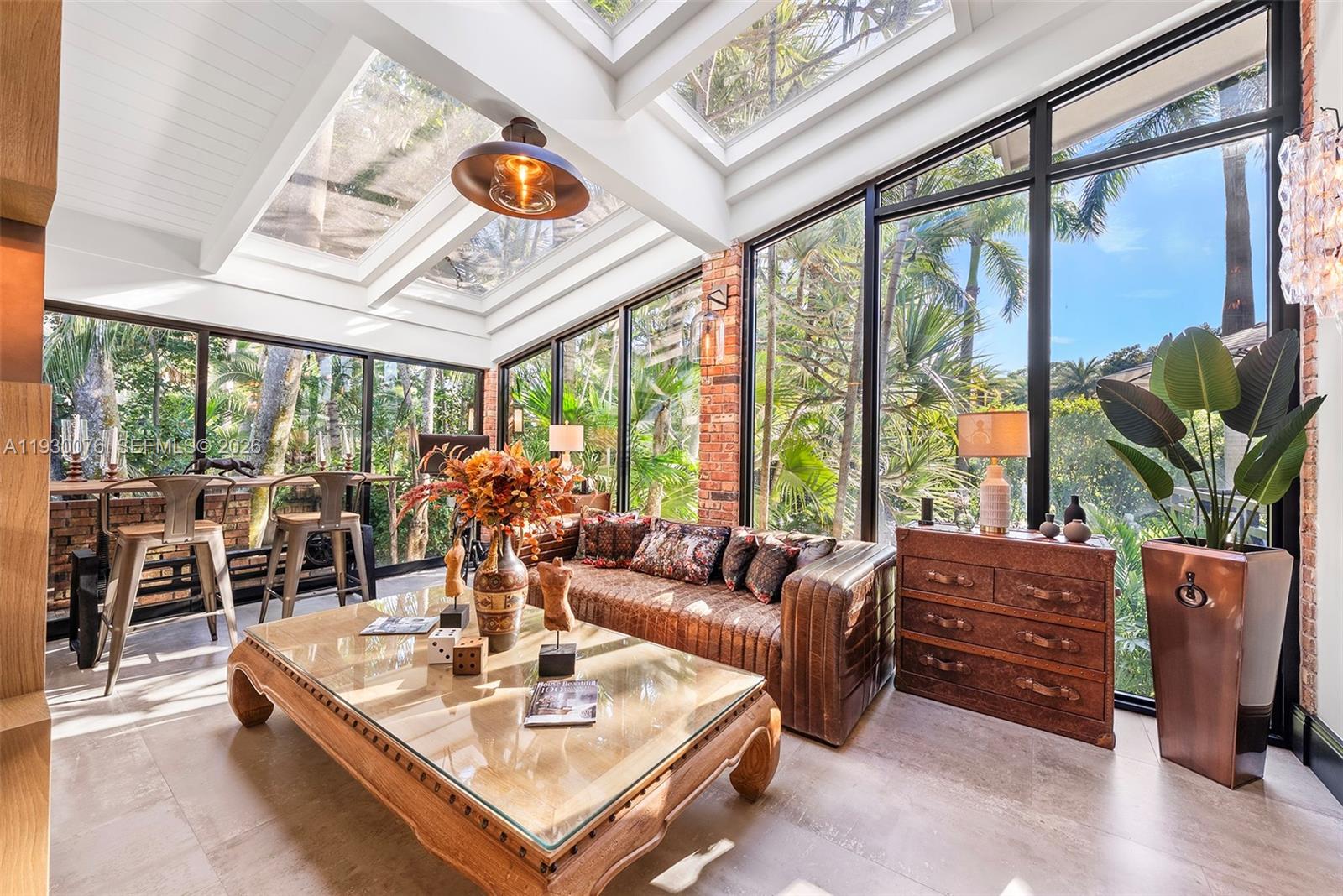 BELLE MEADE ISLAND - Residential