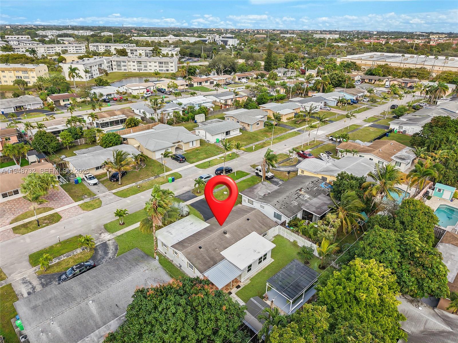 SUNRISE GOLF VILLAGE - Residential